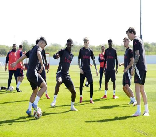 火爆亚冠瞬,张琳芃强力,铲球对林加,亚博体育,亚博体育官网,亚博体育app,亚博体育下载