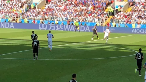 拜仁逆袭勒沃库森：六连冠欧冠八强席位，迎战国米，凯恩再夺MVP殊荣